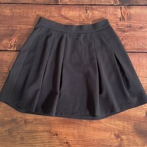 Black size large skirt